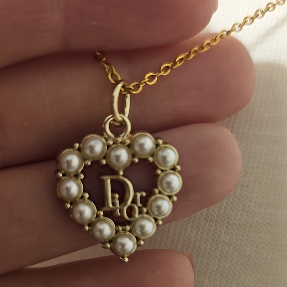 🔥SALE🔥Dior Charm On Unbranded Chain - Picture 2 of 3